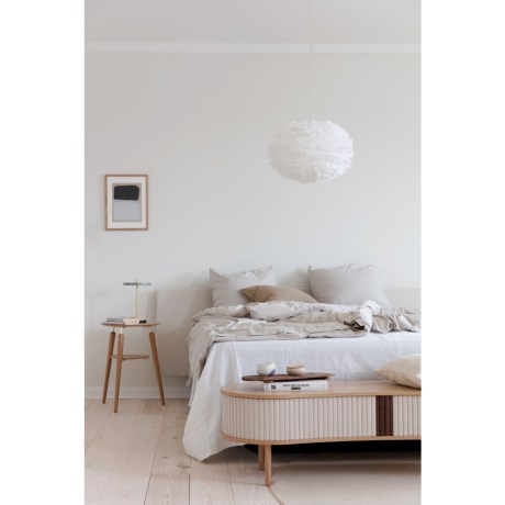 eos-medium-bedroom-1674070498