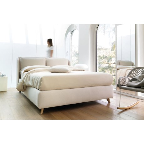 Bed Hello by Noctis ideal for contemporary interiors at any bedroom area. 