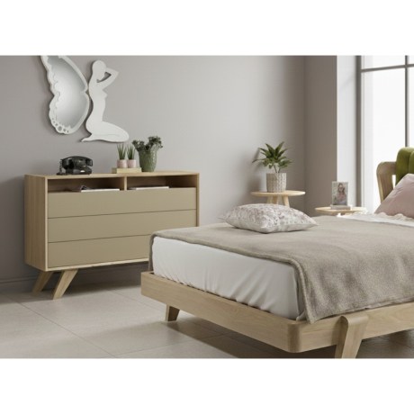 Χαμηλή Συρταριέρα HUG, λευκή λάκα, 3 συρτάρια, ράφι οργάνωσης, retro