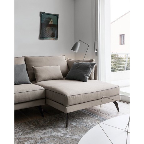 milton-sofa-with-chaise-longue-dall-agnese-(2)-1667725311