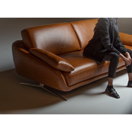 sofa-leather-regal-calia-1674476972