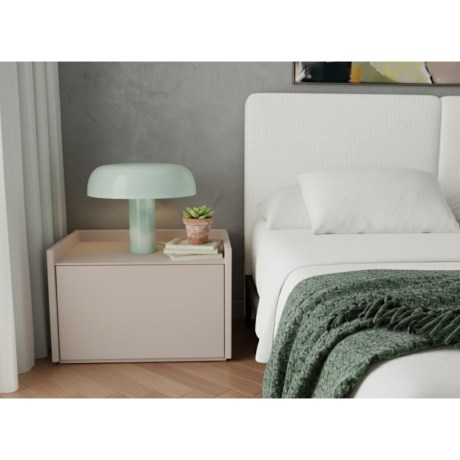 Spirit Κομοδίνο, λευκή λάκα, minimal γραμμές, βαθύ συρτάρι, πολυτελές