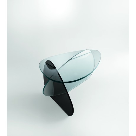 Γυάλινο τραπεζάκι σαλονιού  Kat από την Tonelli Design με περίτεχνη βάση και σχήμα οβάλ