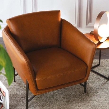 venere-leather-small-armchair-1674485070